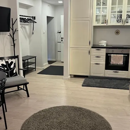 Located Old Town Appartement *